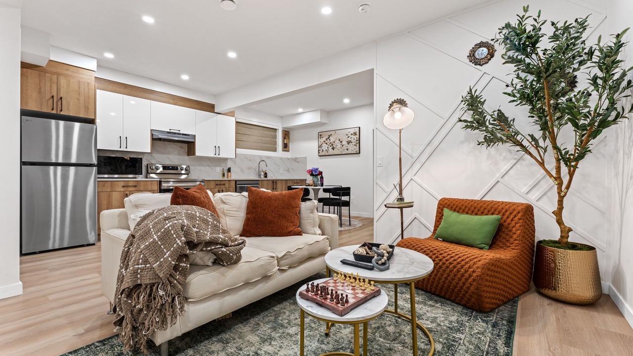 Photo of Livingroom in Leduc County
