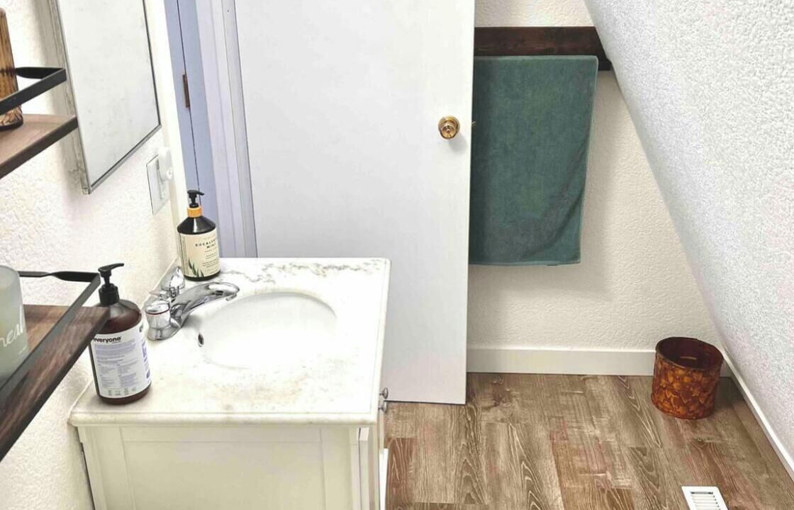 Photo of Bathroom in Central Alberta