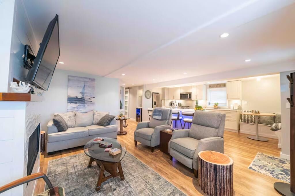 Photo of Livingroom in Regional District of Nanaimo