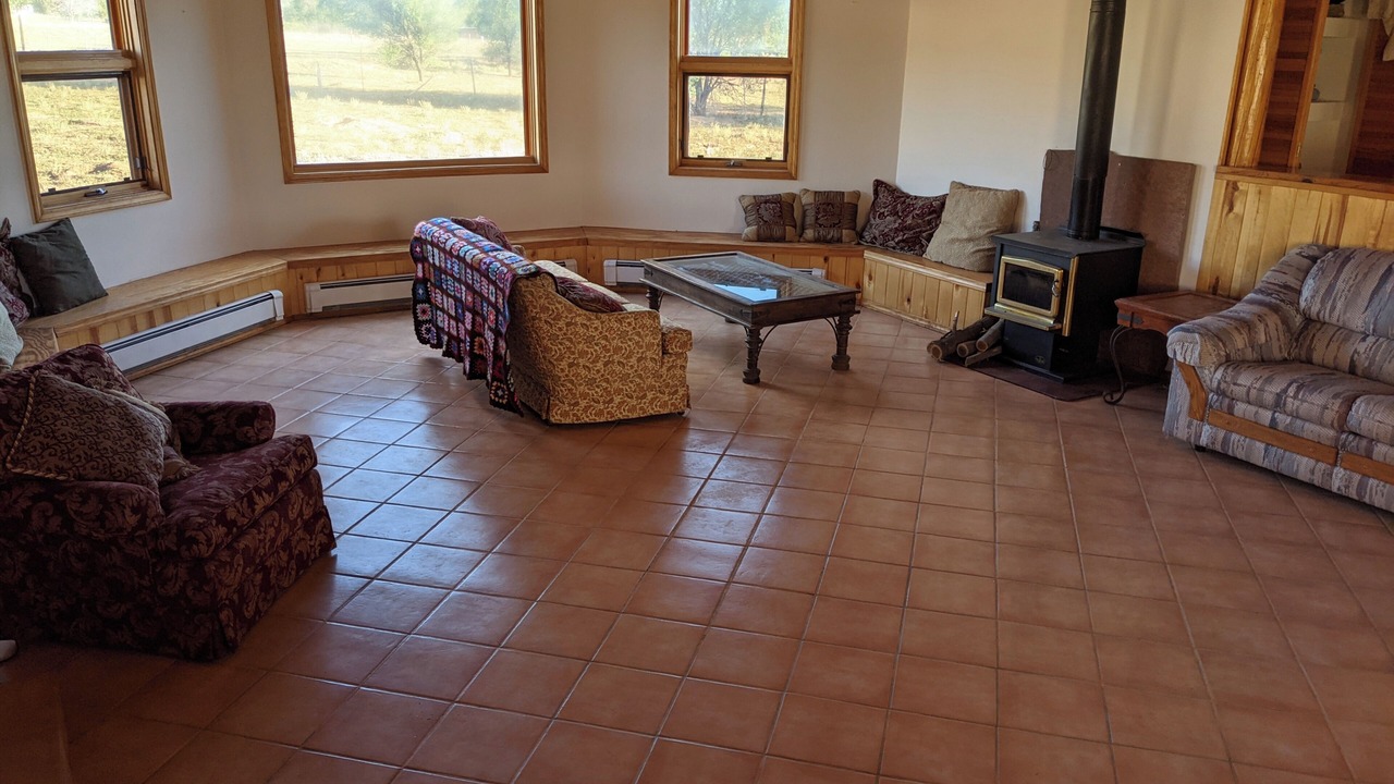Photo of Livingroom in Taos