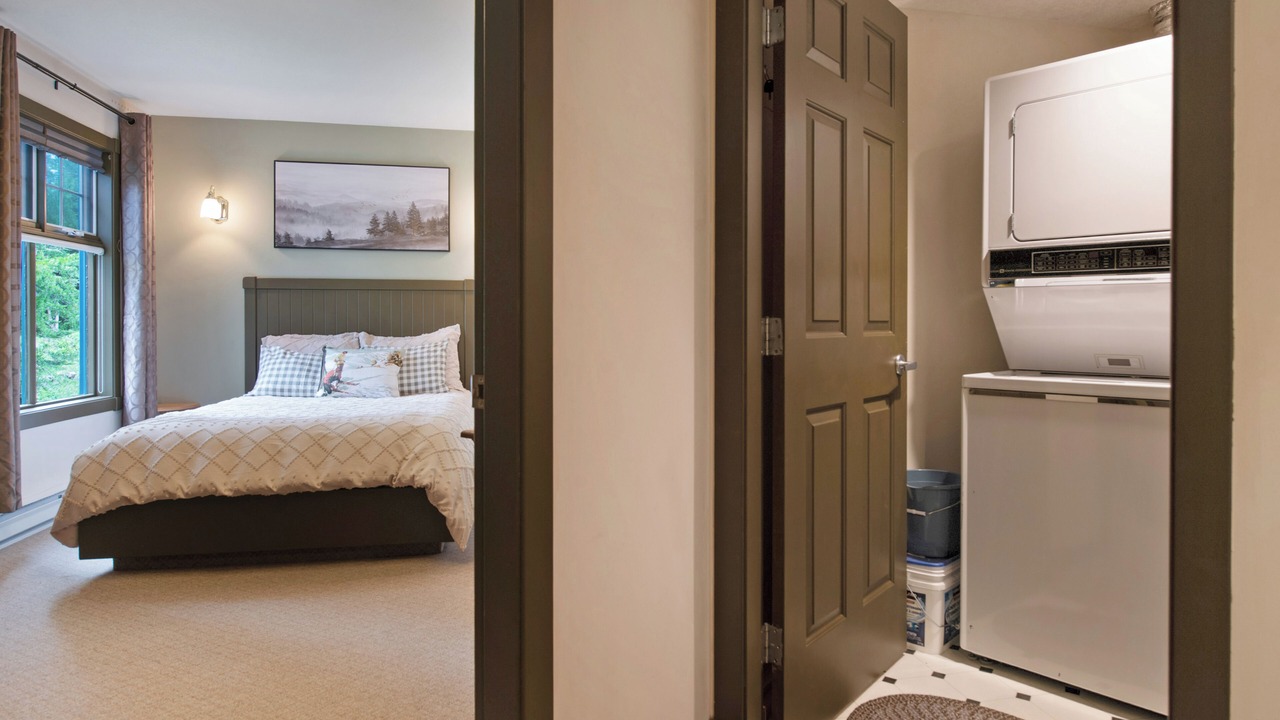 Photo of Bedroom in Silver Star Mountain