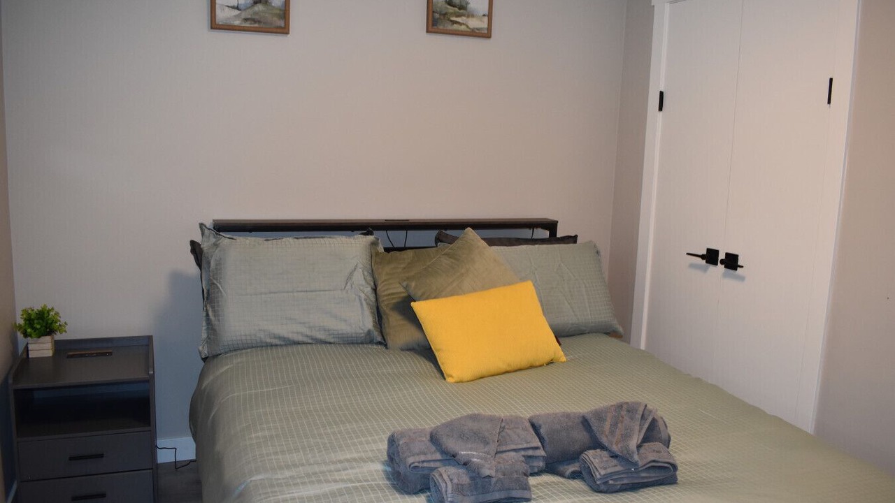 Photo of Bedroom in Highland Park