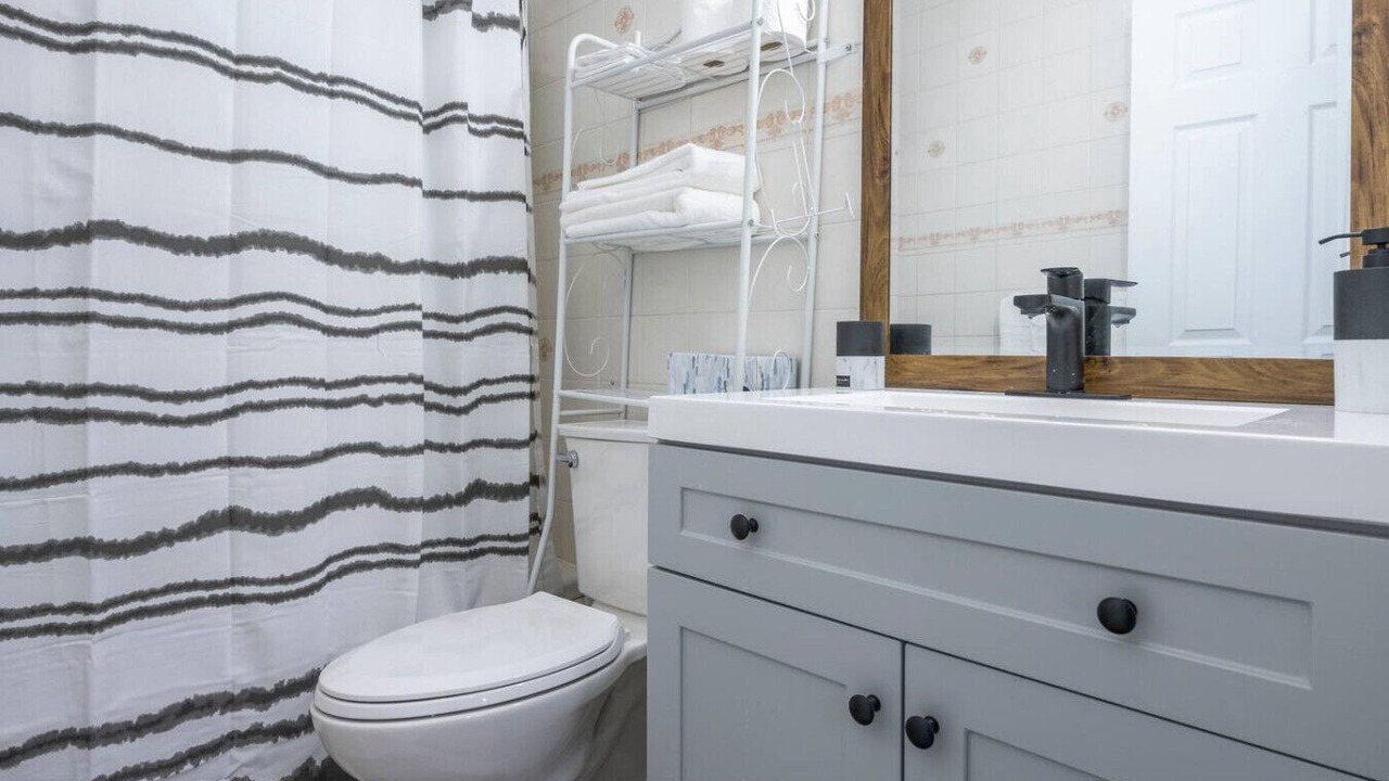 Photo of Bathroom in Highland Park