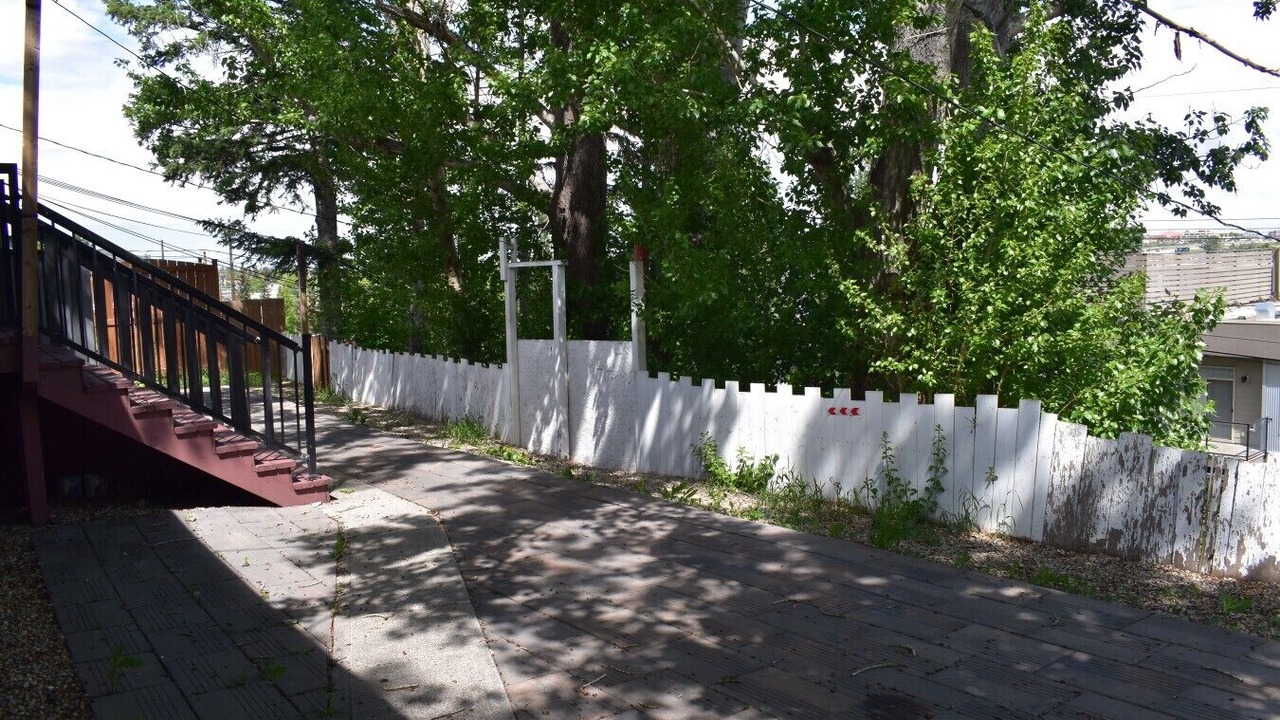 Photo of Others in Highland Park