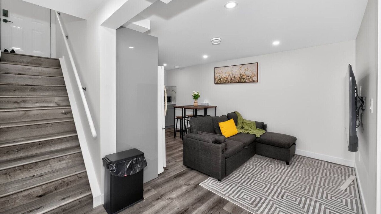 Photo of Bedroom in Highland Park