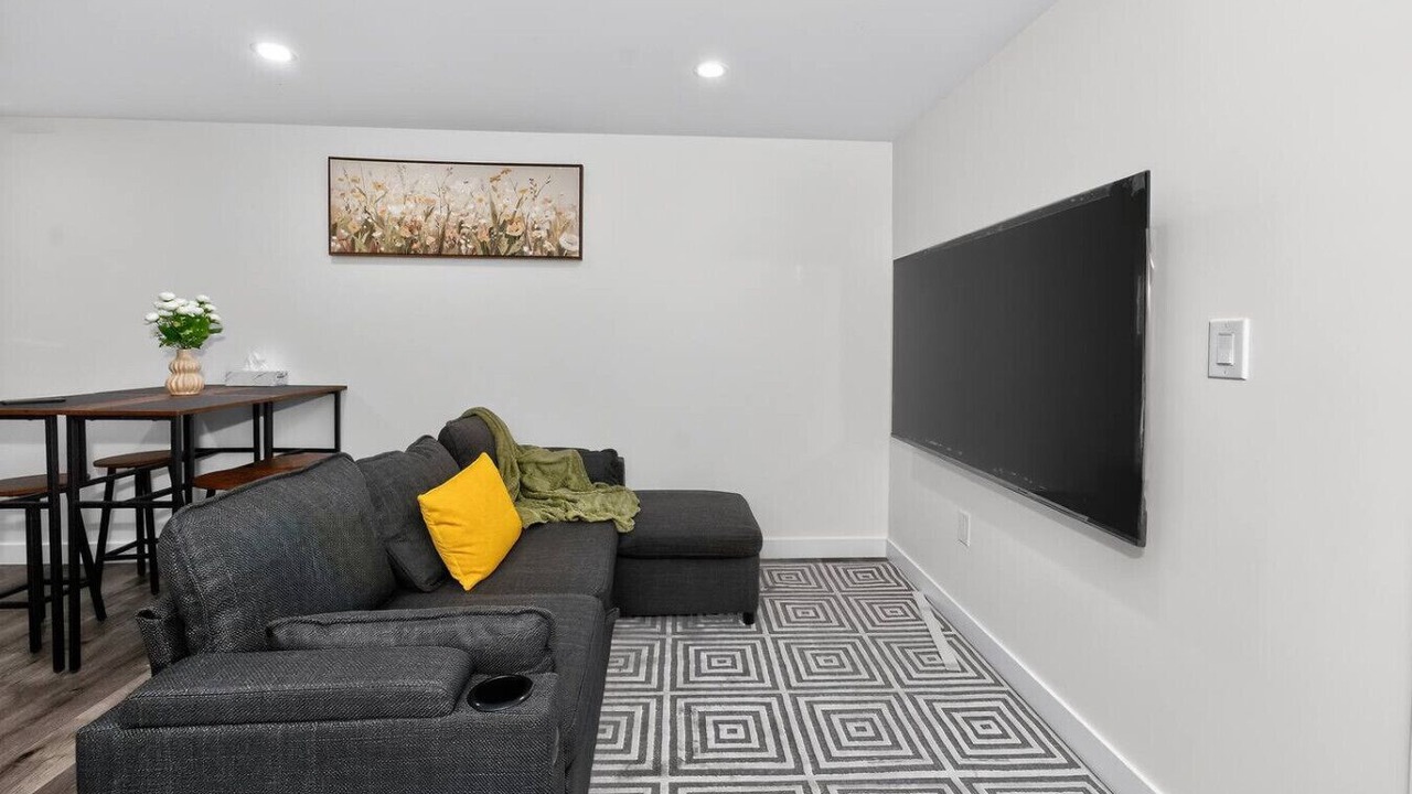 Photo of Bedroom in Highland Park
