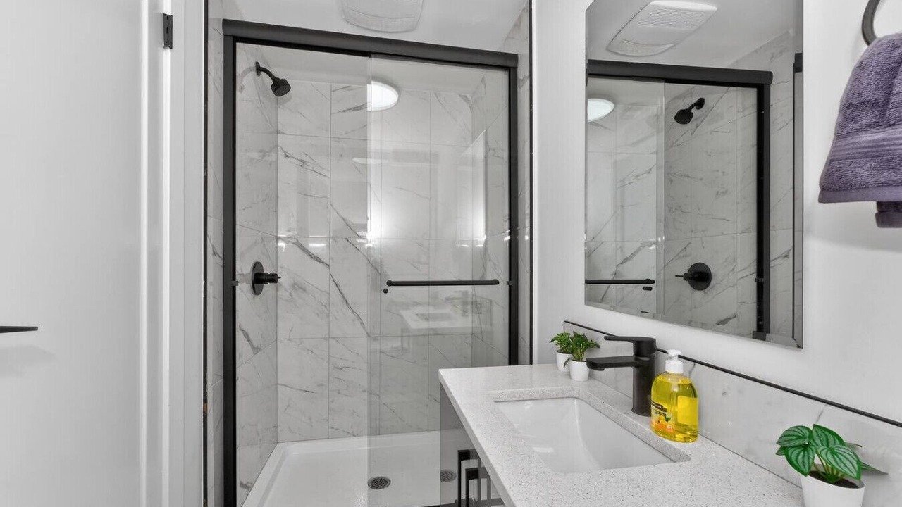 Photo of Bathroom in Highland Park