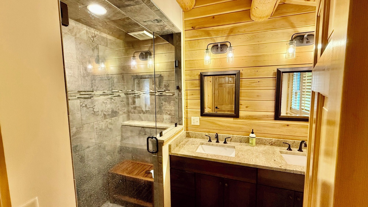 Photo of Bathroom in Gilead