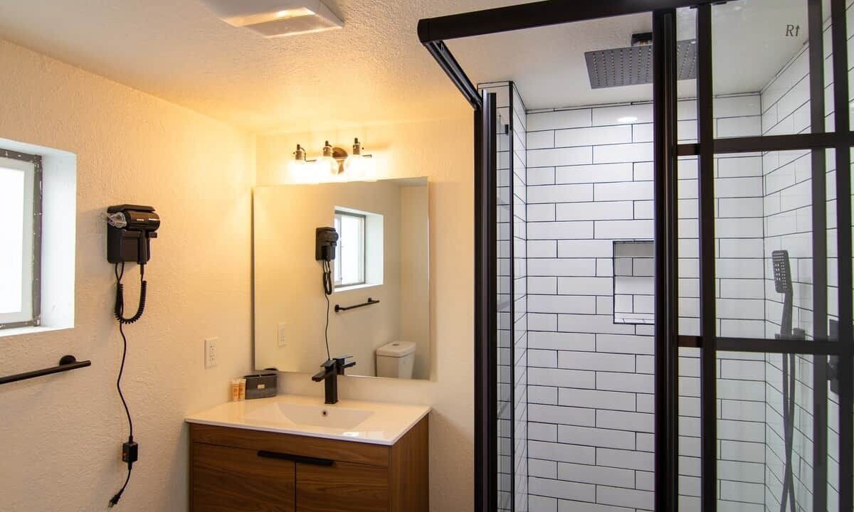 Photo of Bathroom in Englewood