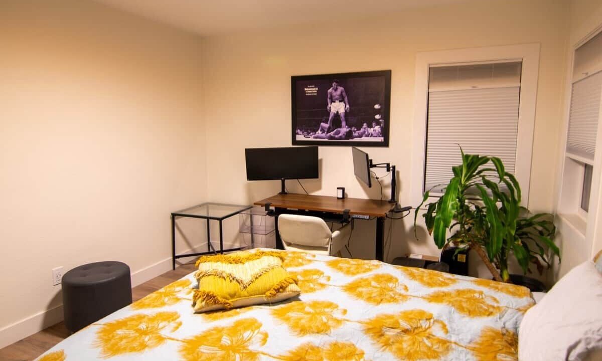 Photo of Bedroom in Englewood