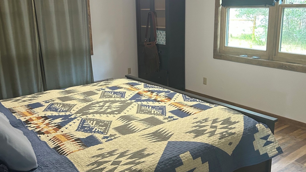 Photo of Bedroom in South Fork