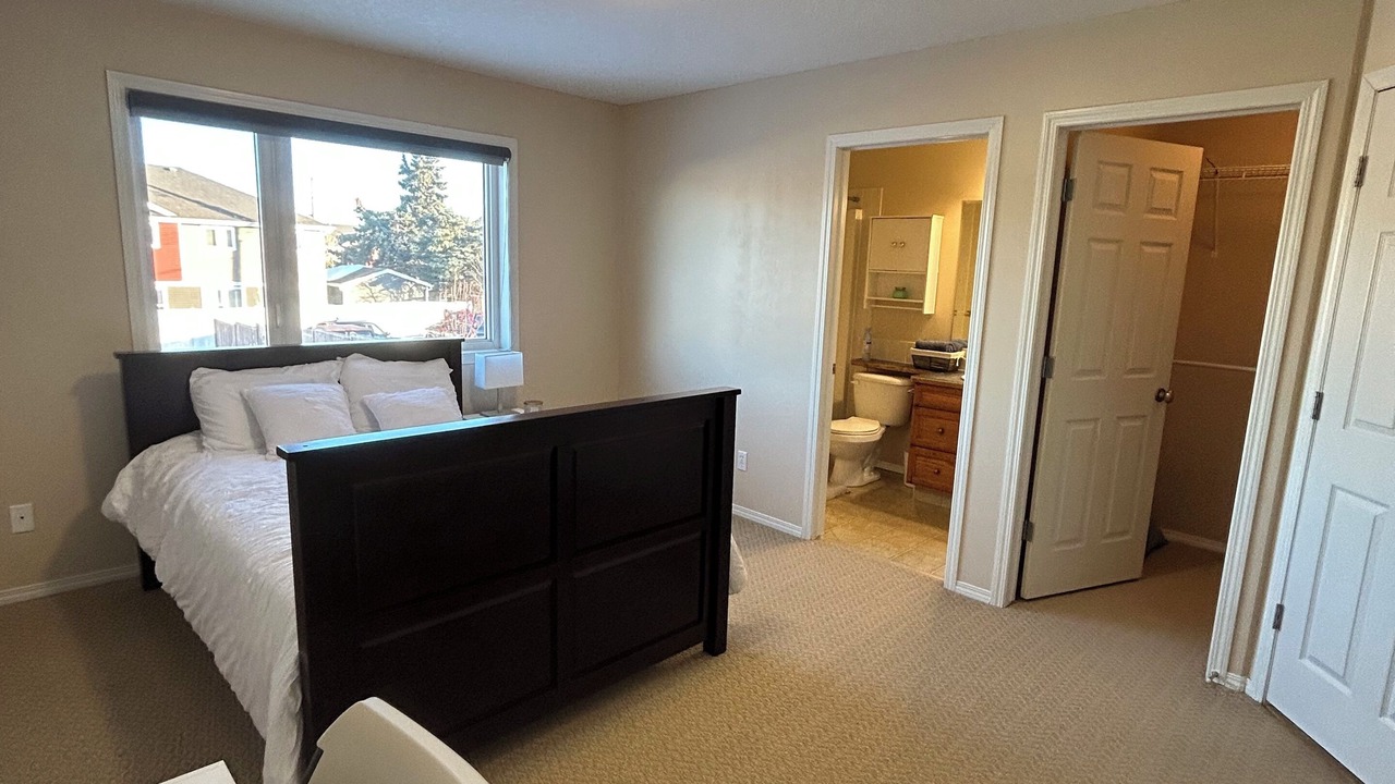 Photo of Bedroom in Lacombe