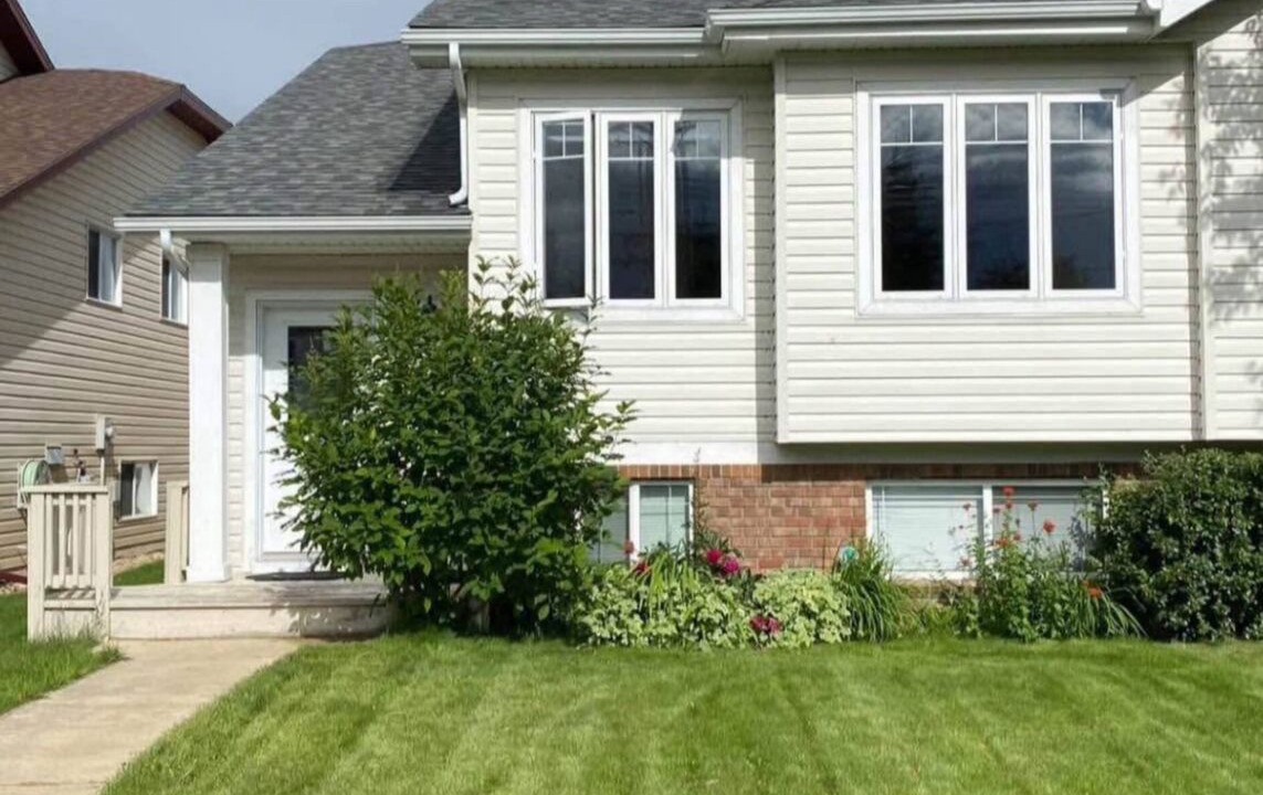 Photo of Outdoor in Lacombe