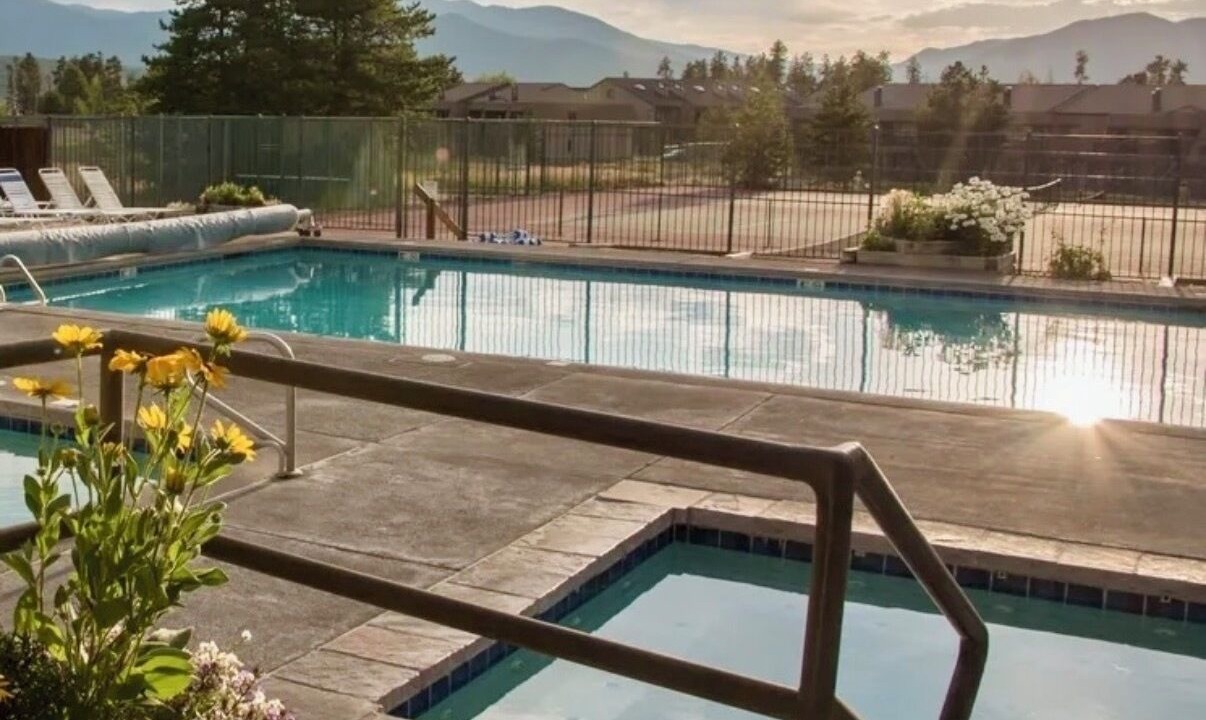 Photo of Outdoor in Rendezvous