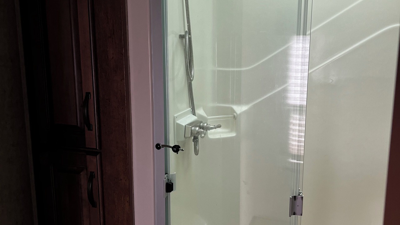 Photo of Bathroom in Central Alberta