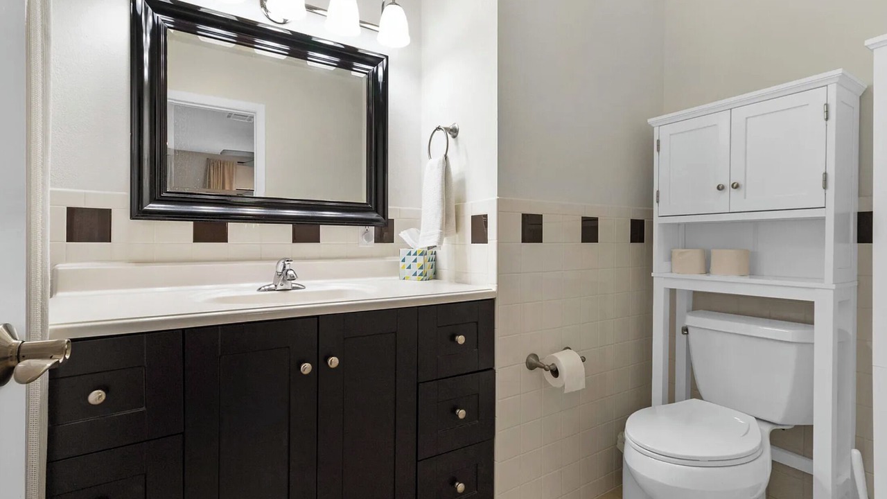 Photo of Bathroom in Pompano Isles
