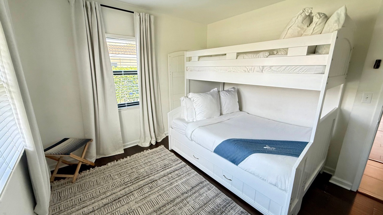 Photo of Bedroom in Pompano Isles