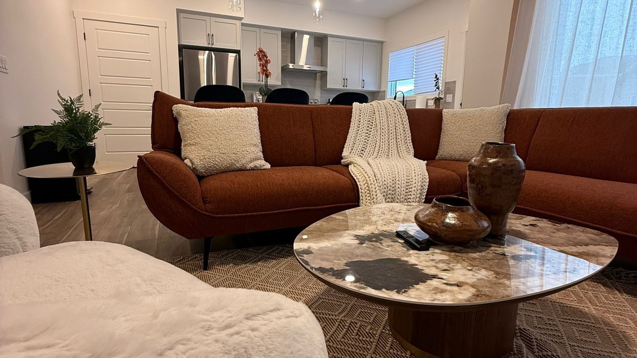 Photo of Livingroom in Fort Saskatchewan