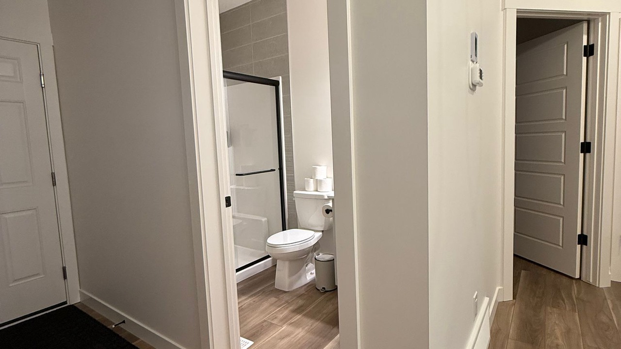 Photo of Bathroom in Fort Saskatchewan