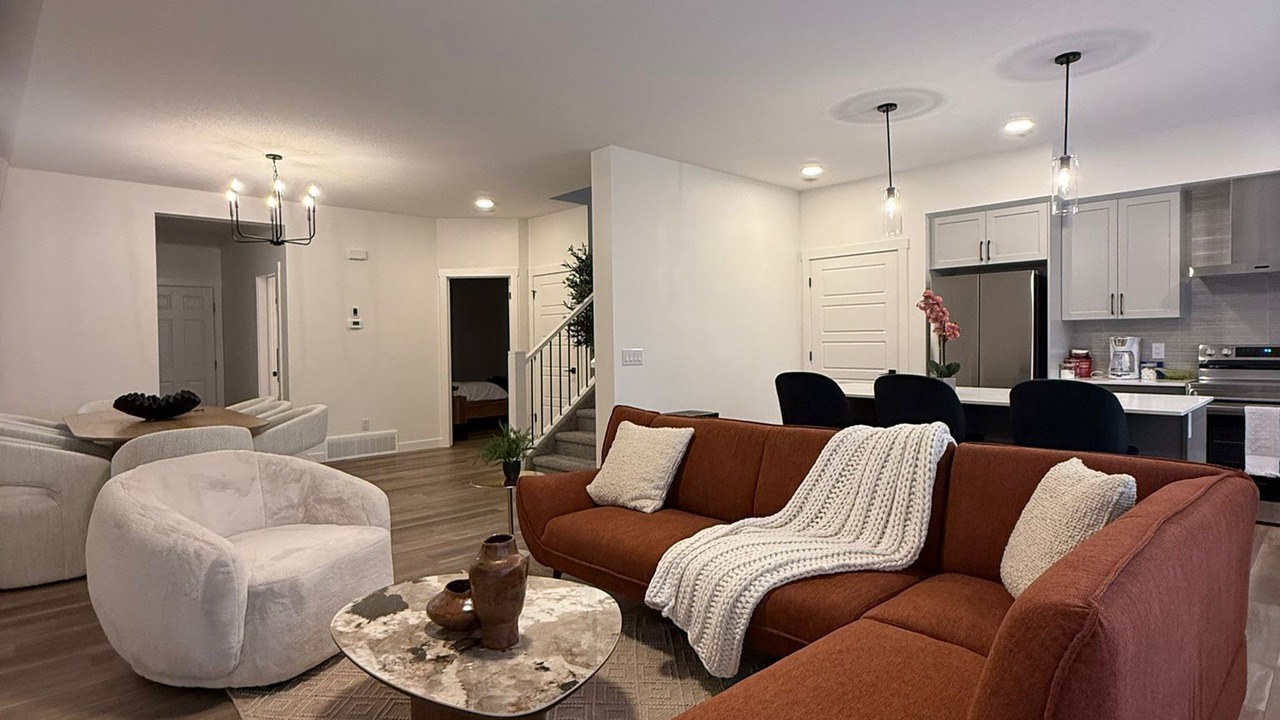 Photo of Livingroom in Fort Saskatchewan