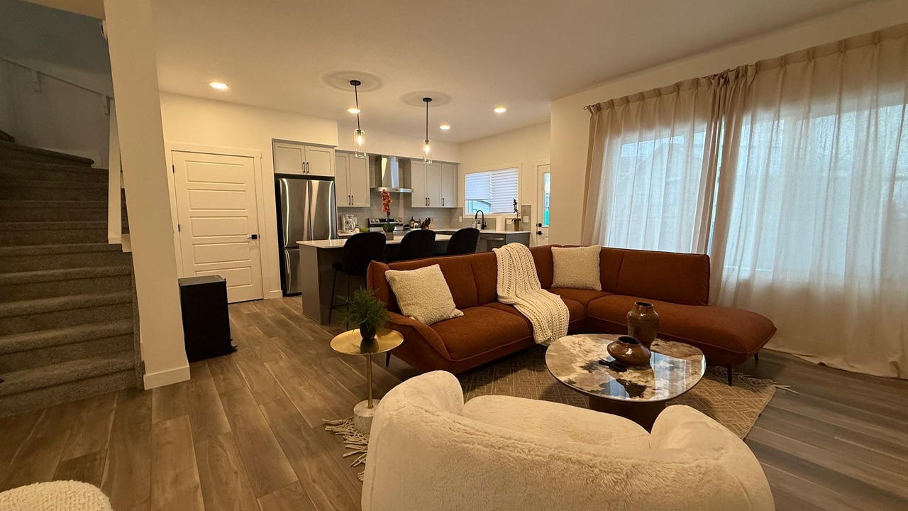 Photo of Livingroom in Fort Saskatchewan