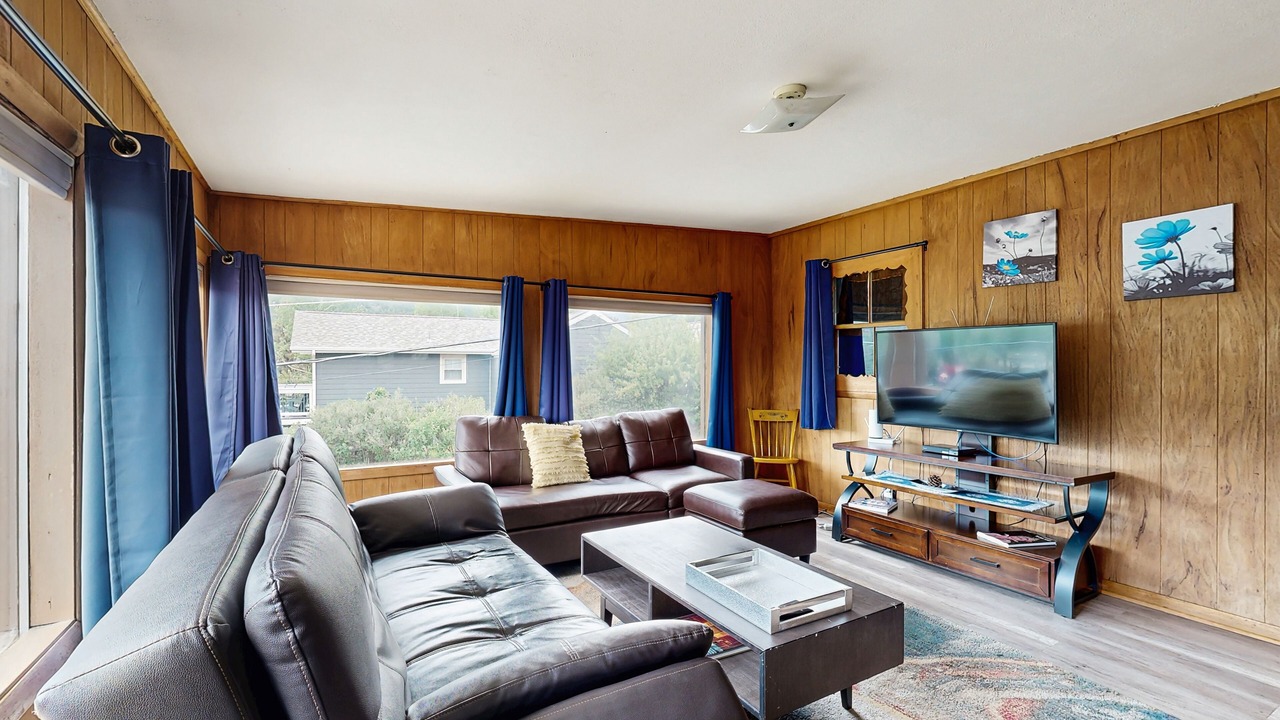Photo of Livingroom in Estes Park