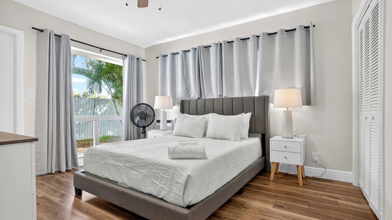 Photo of Bedroom in Coral Ridge Isles