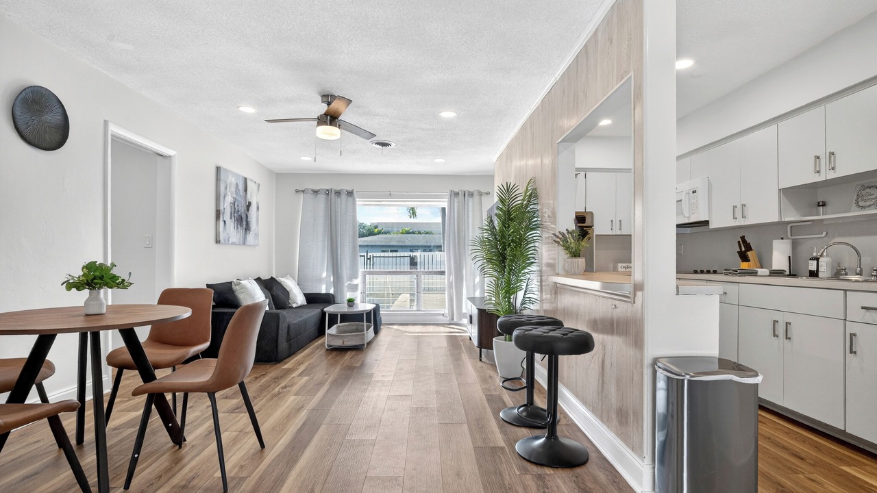 Photo of Others in Coral Ridge Isles