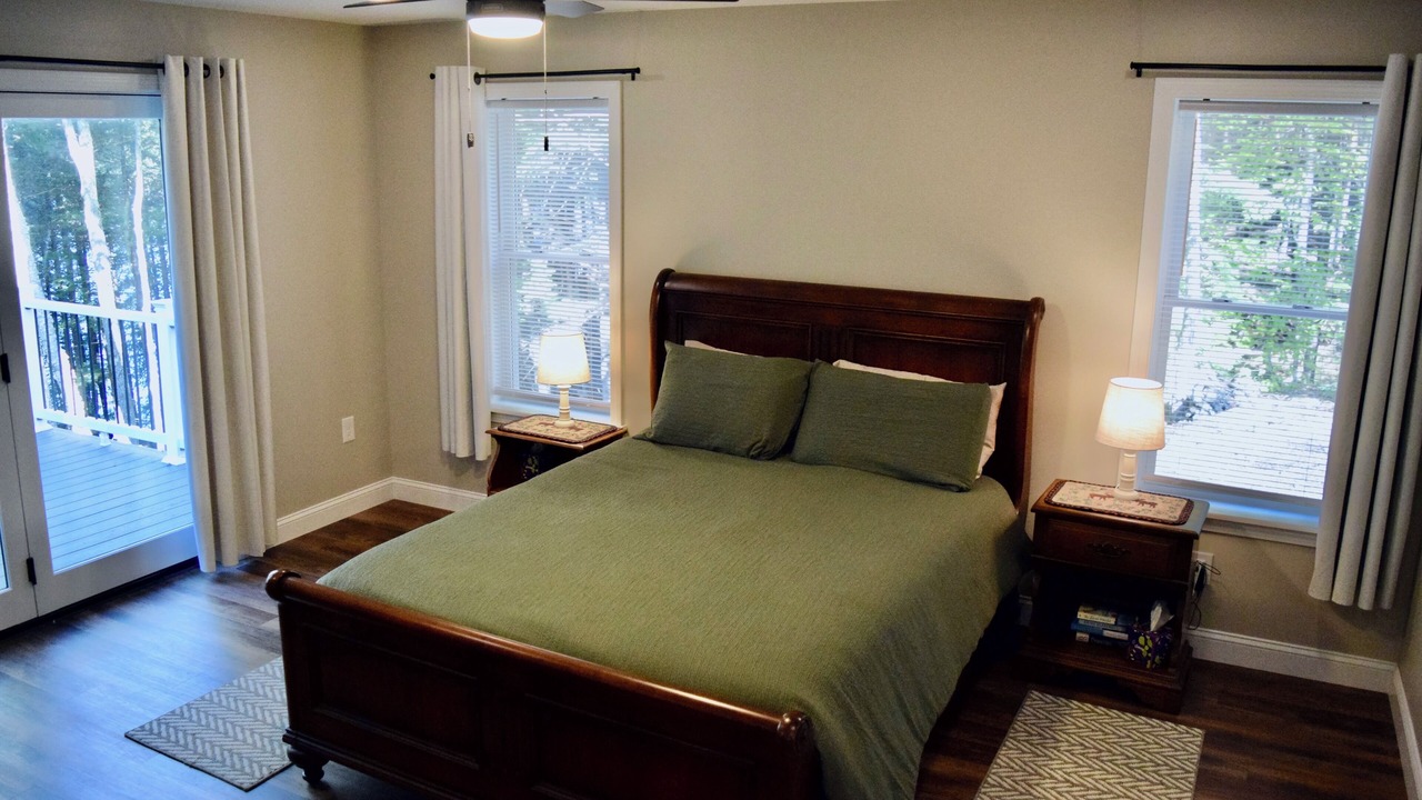 Photo of Bedroom in Farmington Falls