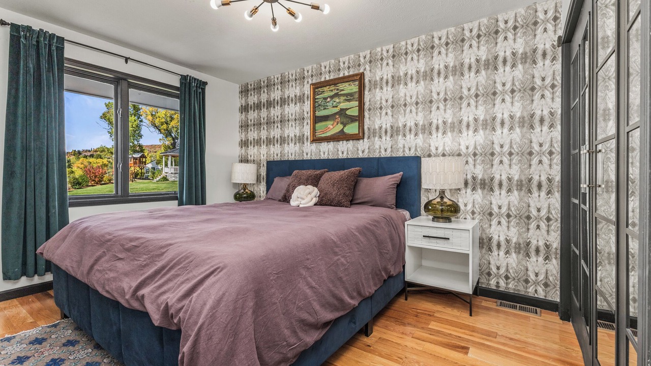 Photo of Bedroom in Old Town