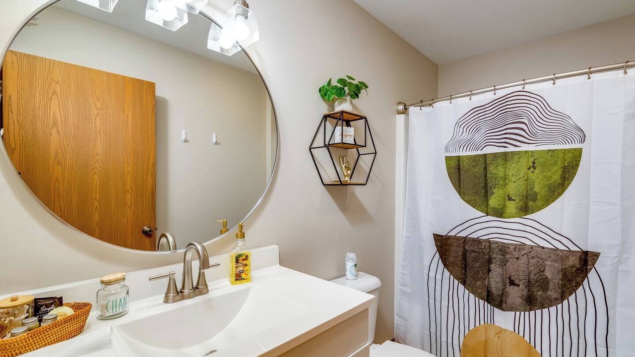 Photo of Bathroom in Homerville