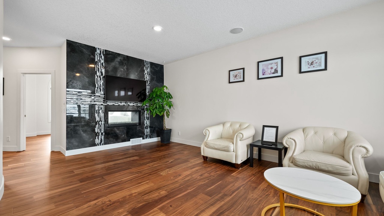 Photo of Livingroom in Chestermere