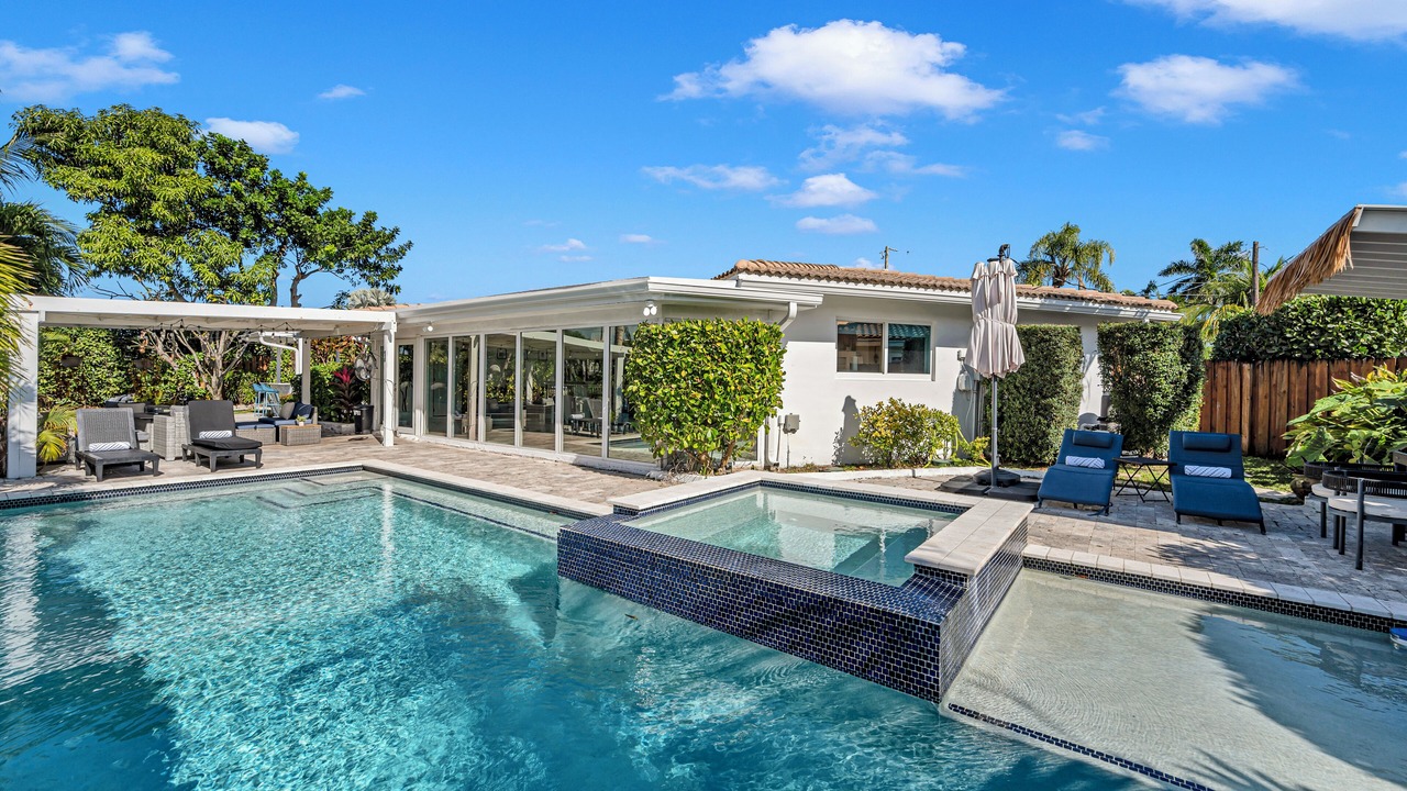 Photo of Outdoor in Garden Isles