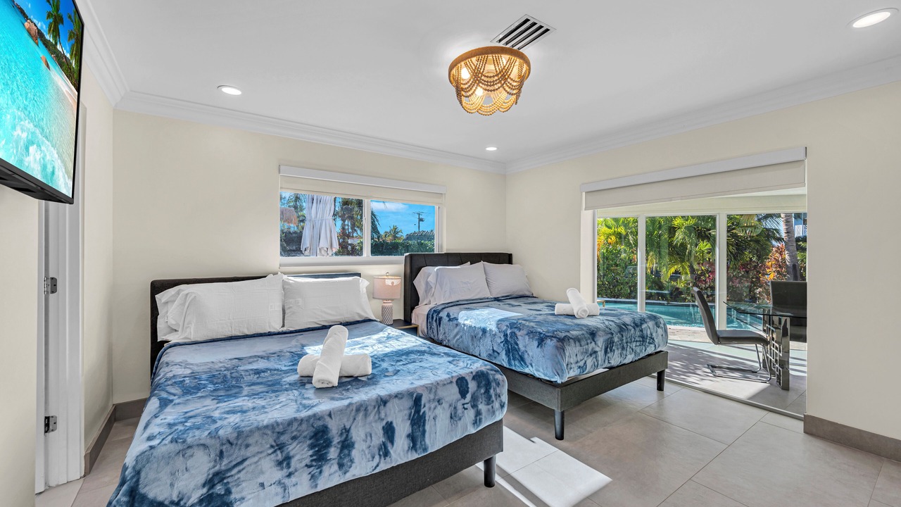 Photo of Bedroom in Garden Isles