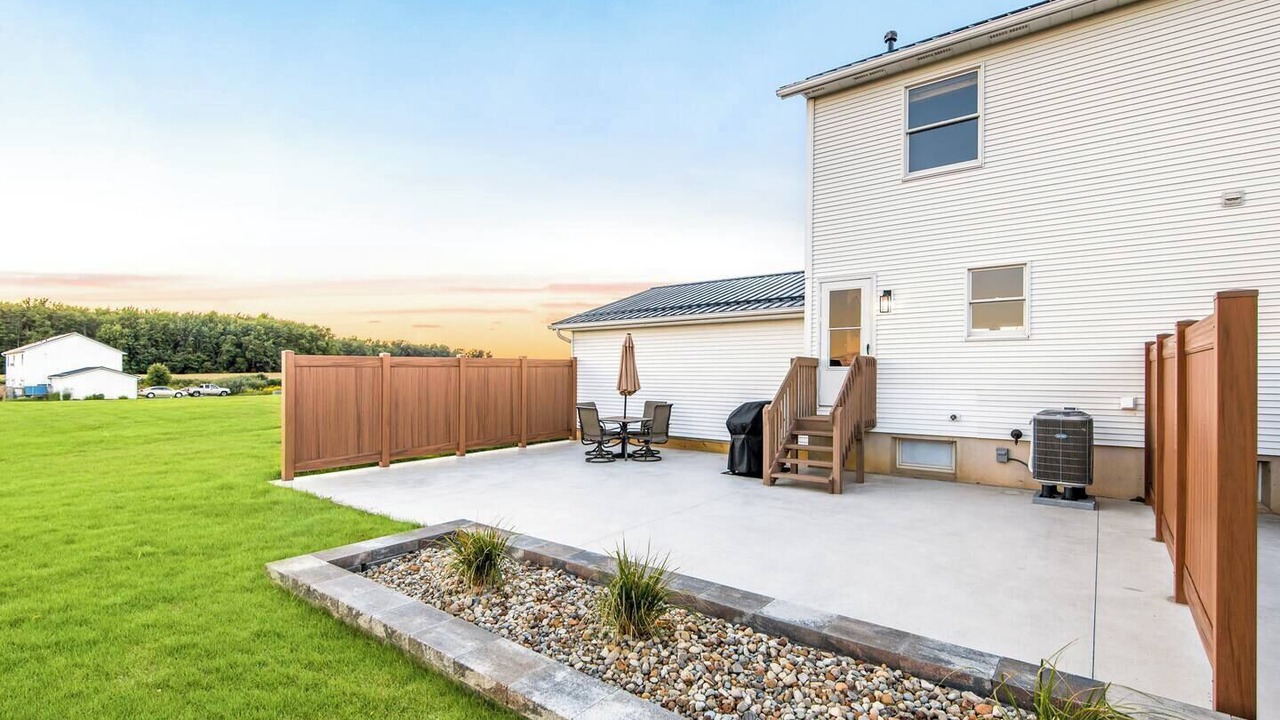 Photo of Patio Balcony in Homerville