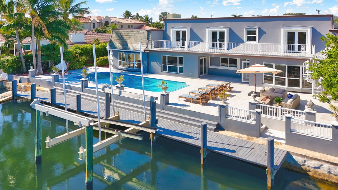 Photo of Outdoor in Lighthouse Point