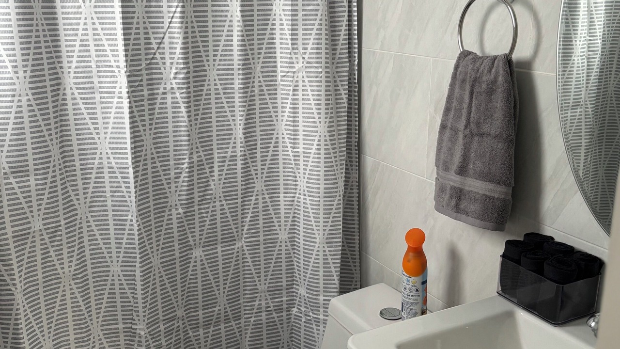Photo of Bathroom in Miami Gardens