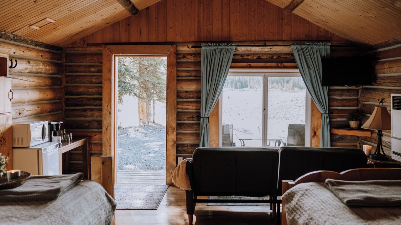Photo of Bedroom in Red Deer River Crossing