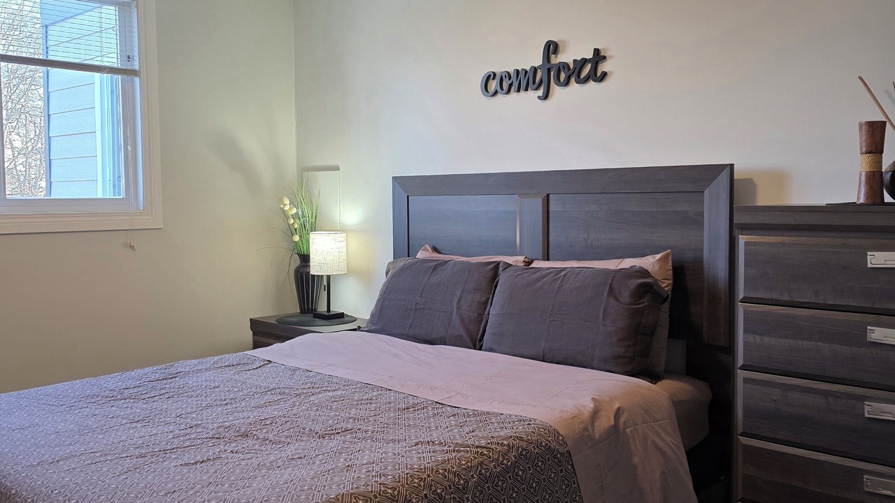 Photo of Bedroom in Red Deer