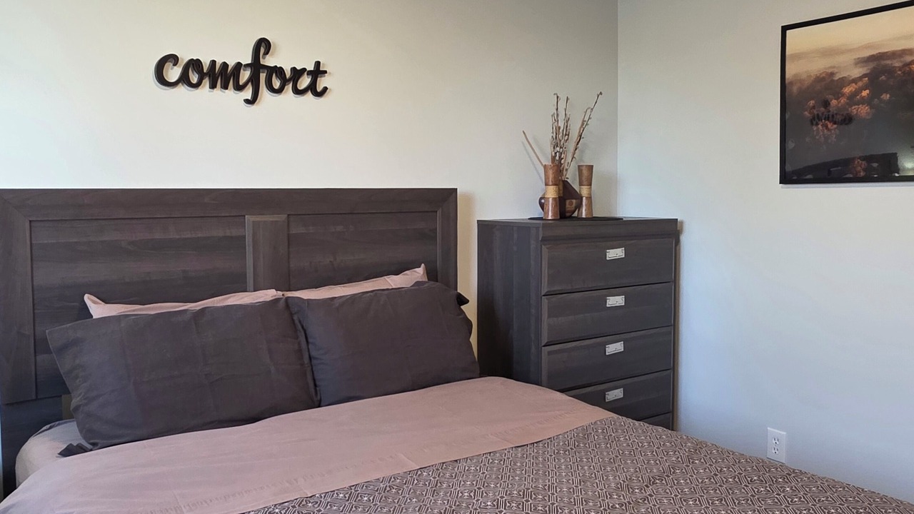 Photo of Bedroom in Red Deer