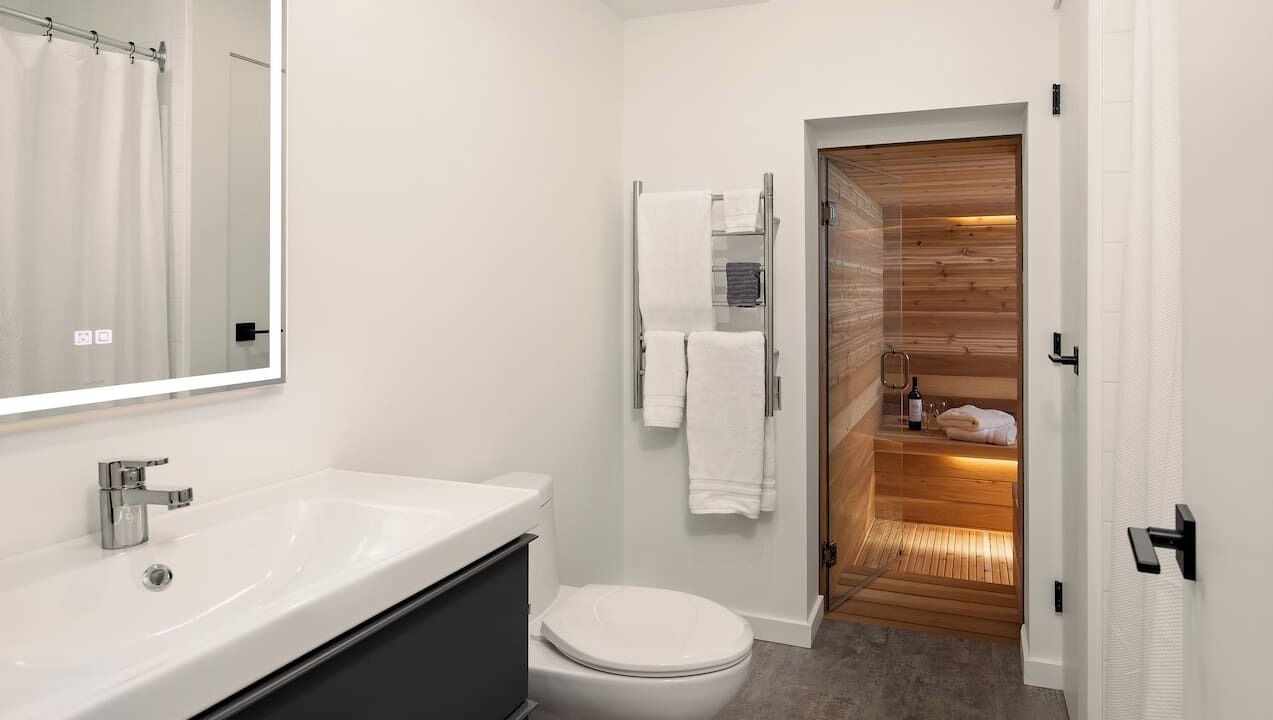 Photo of Bathroom in Saskatoon Downtown