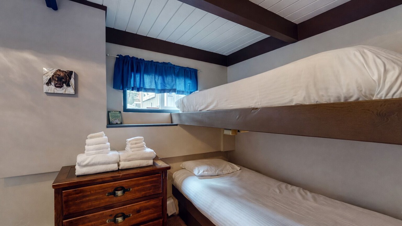 Photo of Bedroom in Birchview by the Saco
