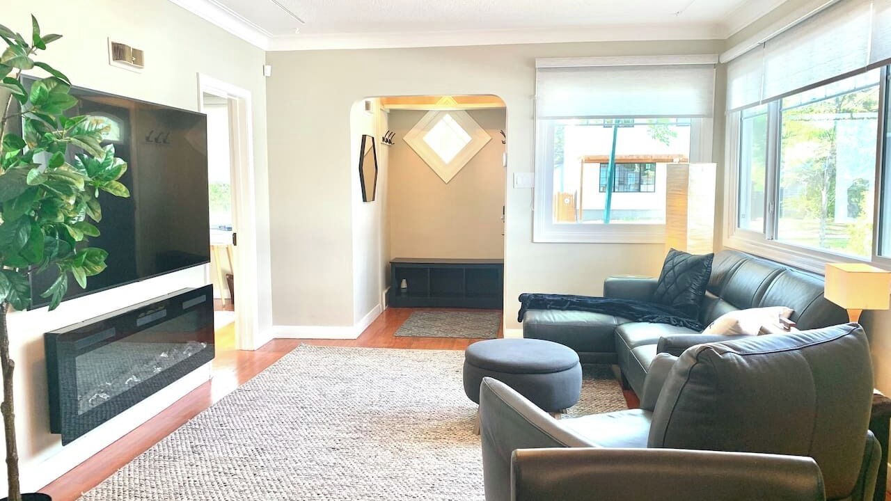 Photo of Livingroom in Saskatoon