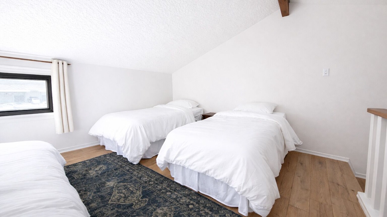 Photo of Bedroom in Red River