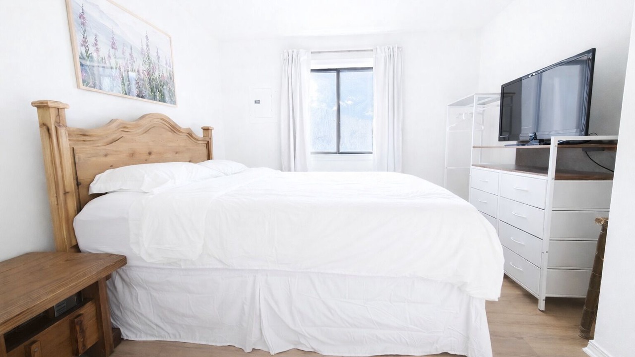 Photo of Bedroom in Red River