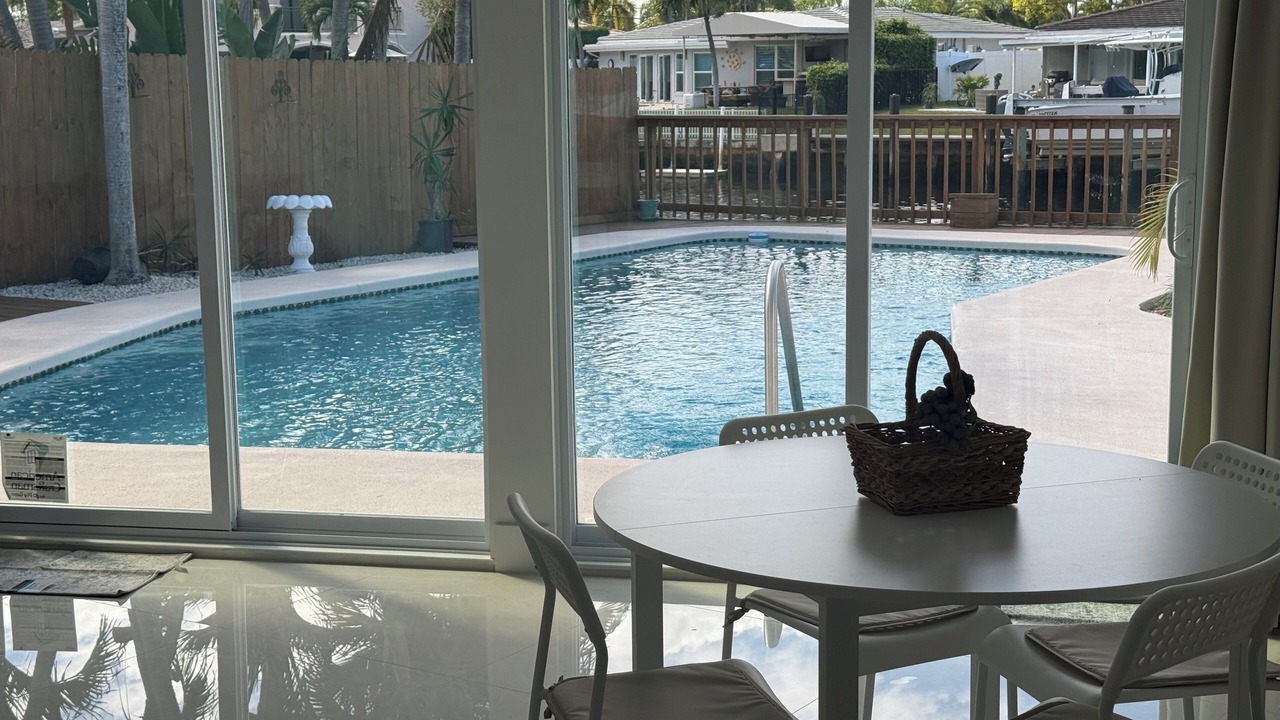 Photo of Outdoor in Garden Isles