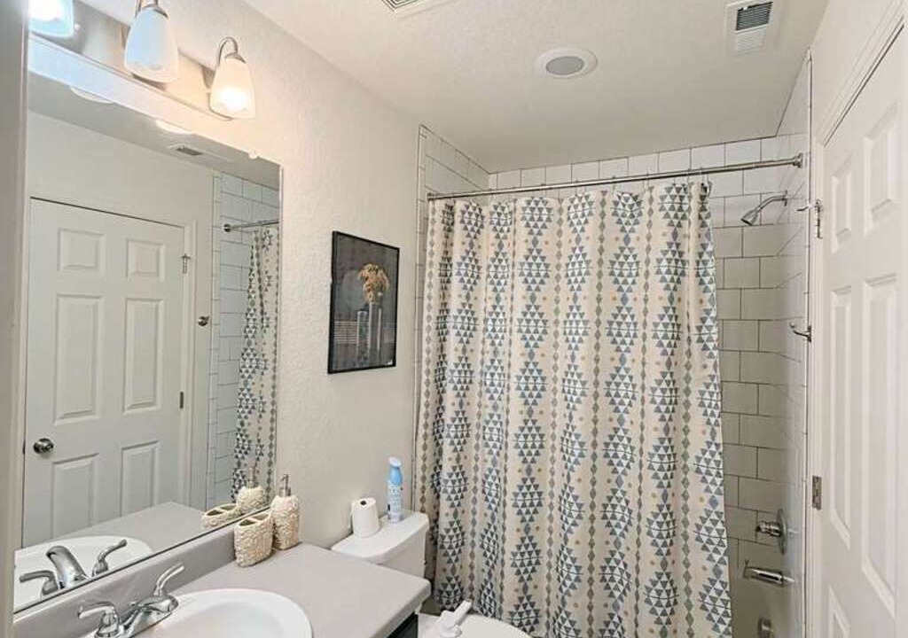 Photo of Bathroom in Gateway