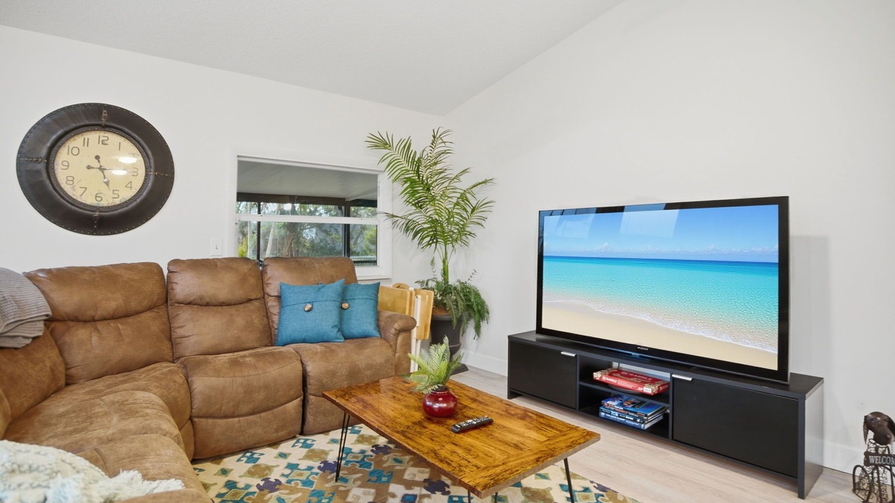 Photo of Livingroom in Riverwalk