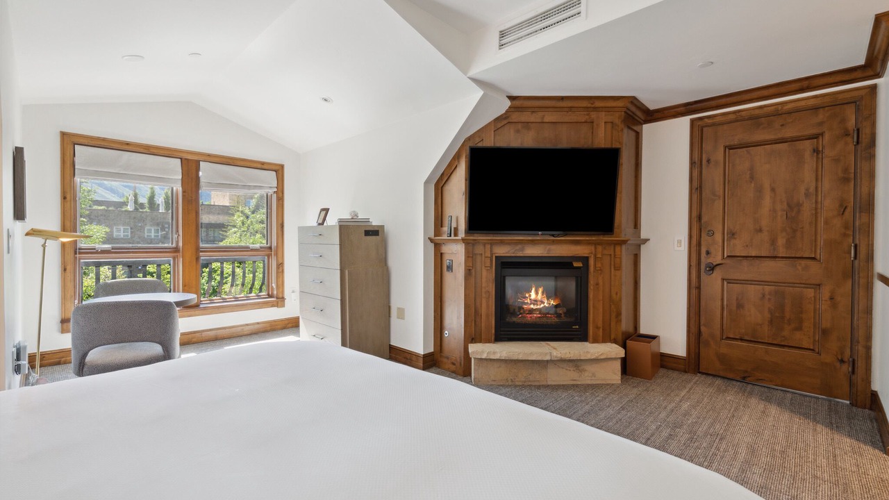 Photo of Bedroom in Aspen