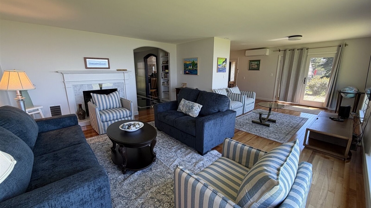 Photo of Livingroom in Port Clyde